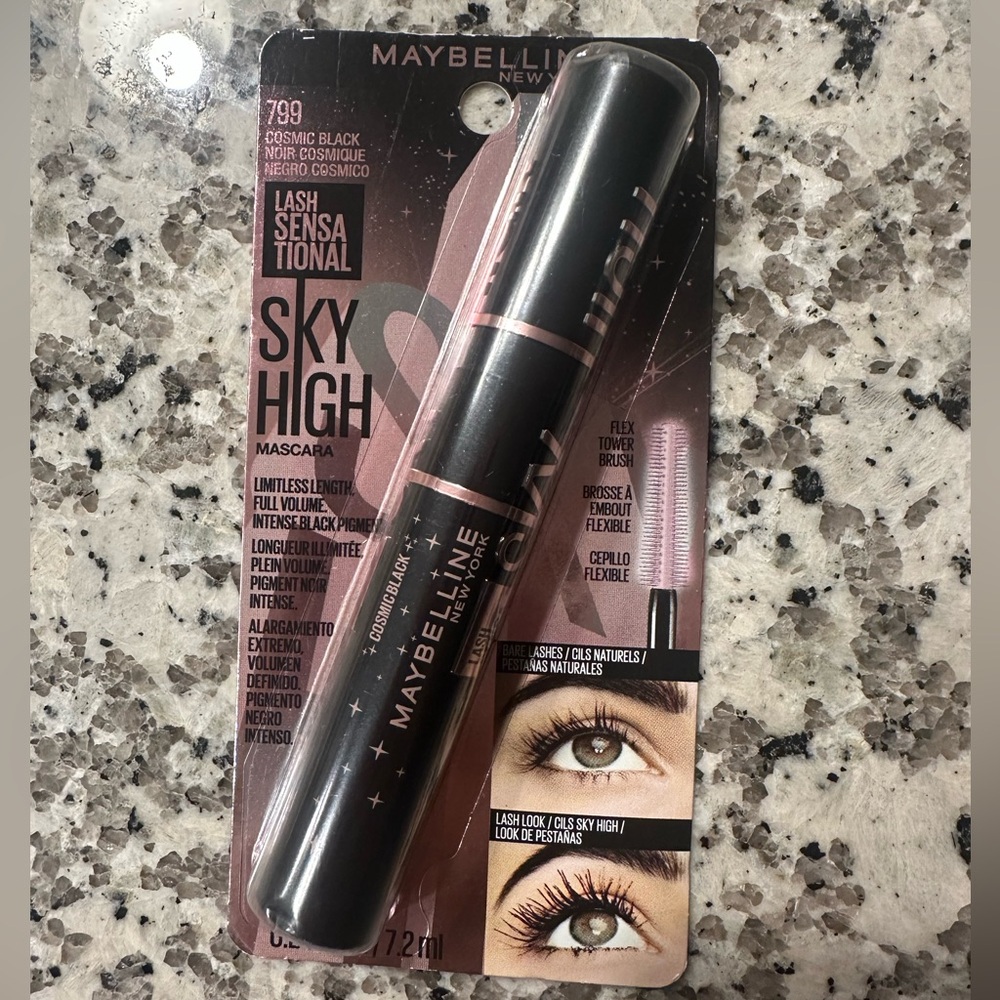 Maybelline's Lash Sensational Sky High Mascara in Cosmic Black/ Negro Cosmico